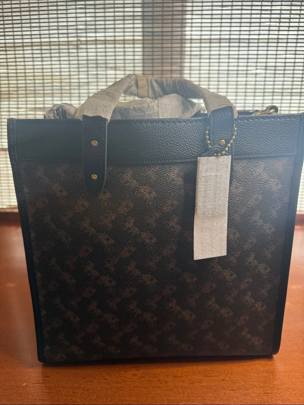 Coach Field Tote 30 with horse and carriage print in truffle black/dark brown